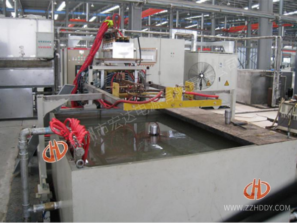 引導(dǎo)輪、驅(qū)動(dòng)輪淬火機(jī)床